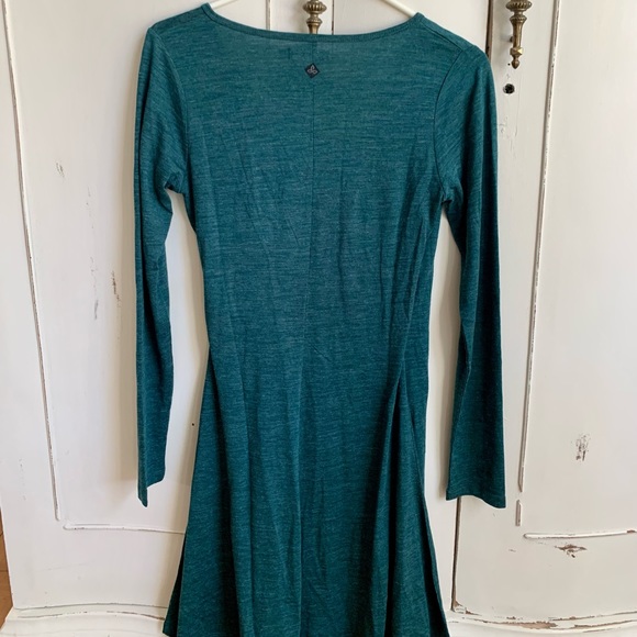 Prana dress, size small, long sleeves. Love this dress and the teal color! - Picture 3 of 4